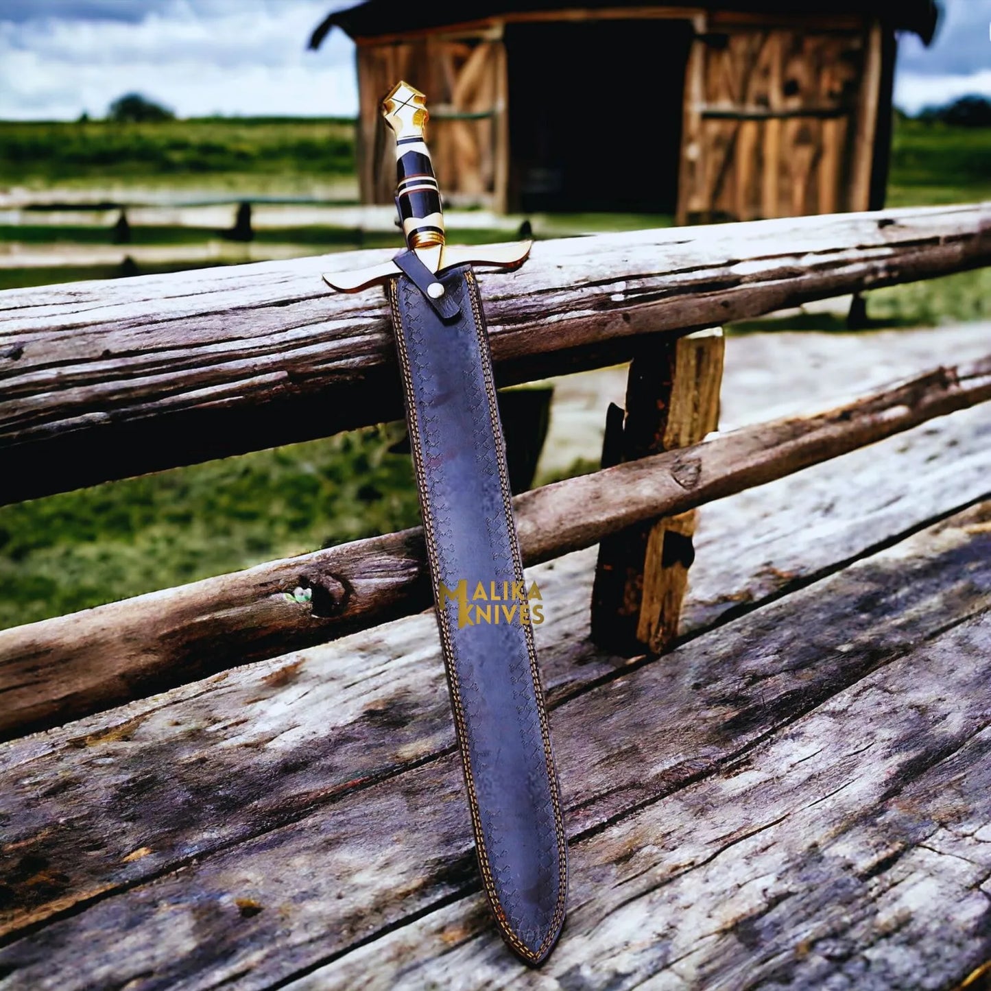 Damascus Battle Medieval sword with Leather sheath-908