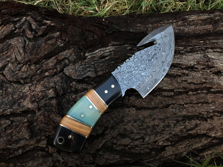 Gut Hook Skinning Knife – Big Game Hunting & Deer Processing Knife