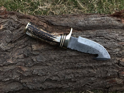 Damascus Gut Hook Skinning Knife – Stag Horn Handle