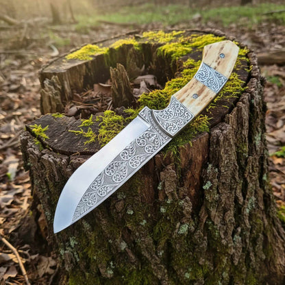 d2 hunting knife with antler horn handle and engraved blade with leather sheath