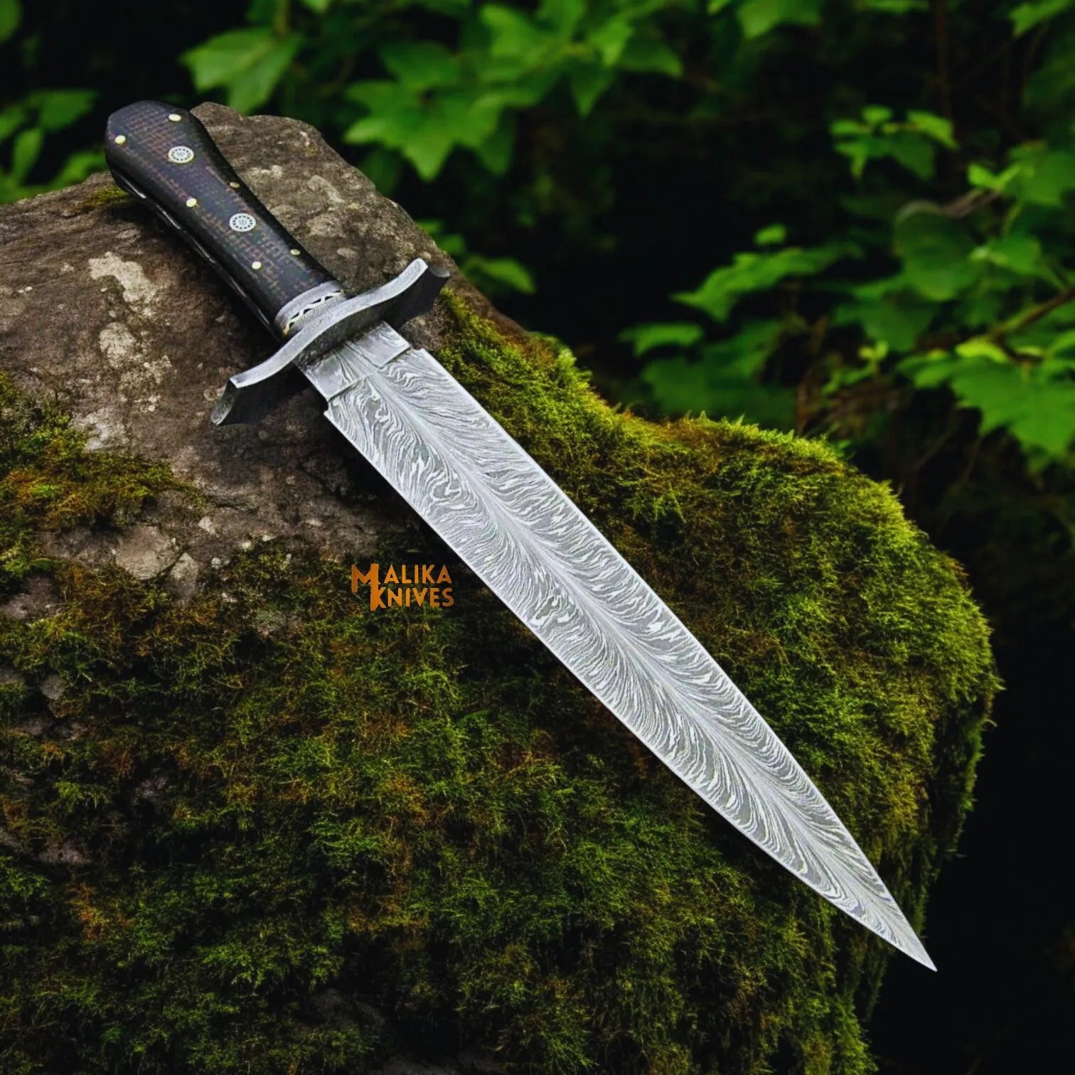 Feather pattern Damascus Bowie knife picture with G10 handle and leather sheath
