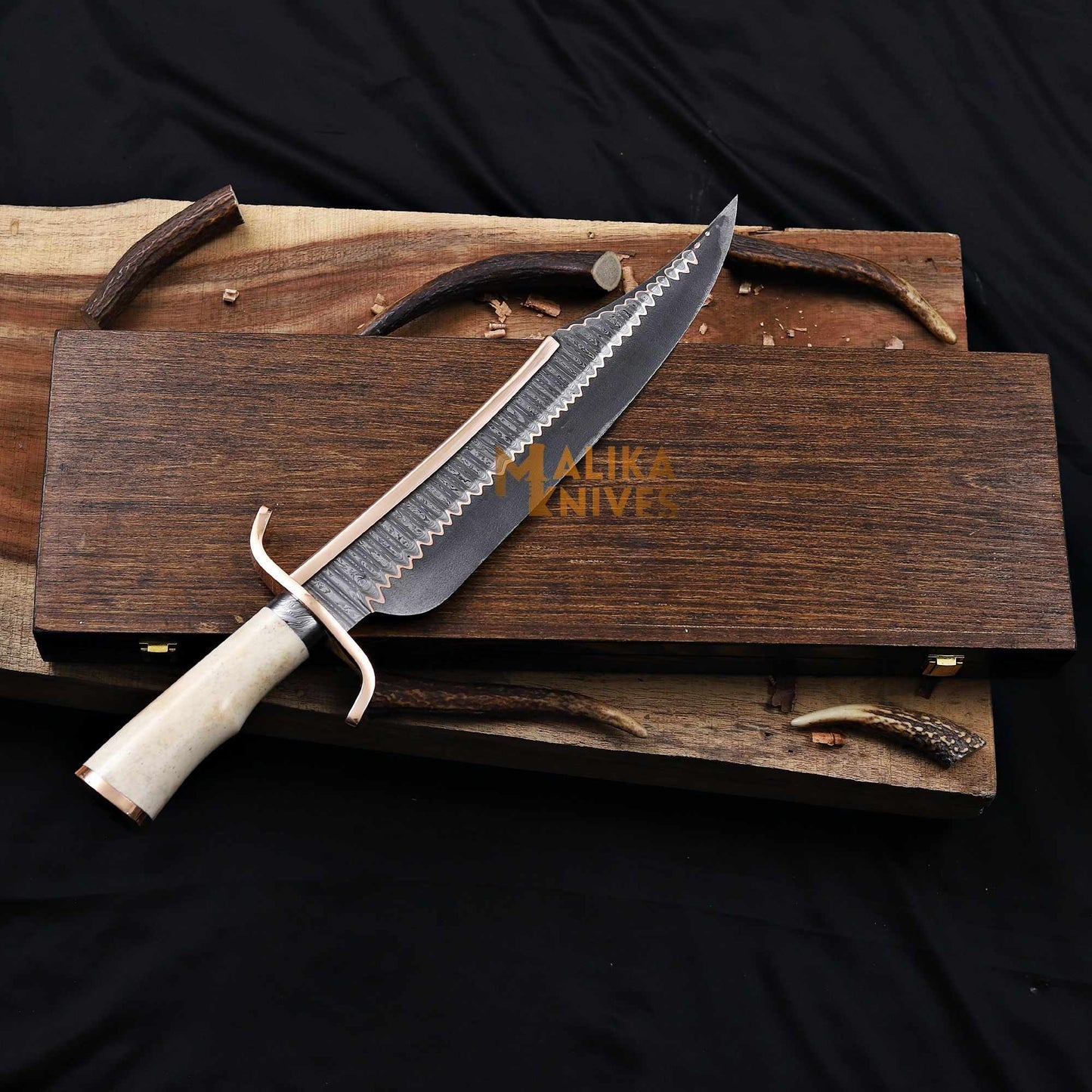 Alamo Jim Copper damascusbowie knife with wooden box presentation 