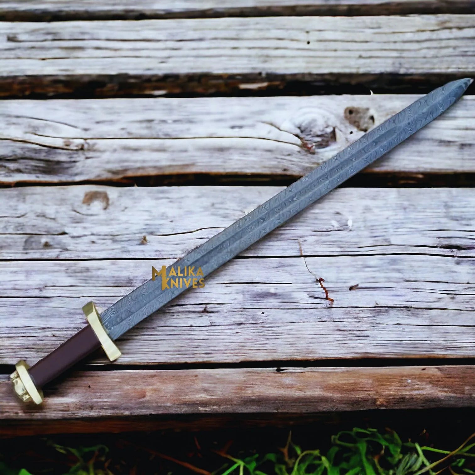 Collector Viking sword with brass pummel & Guard