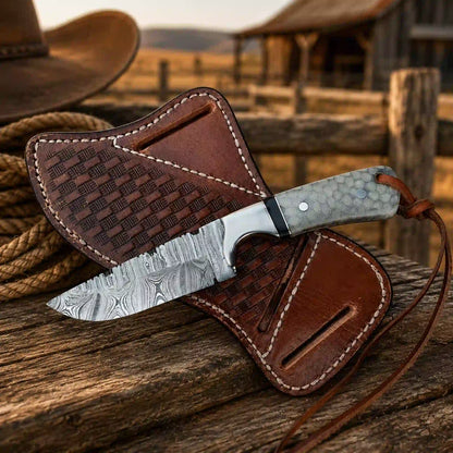 Buckaroo knife ranch detail view