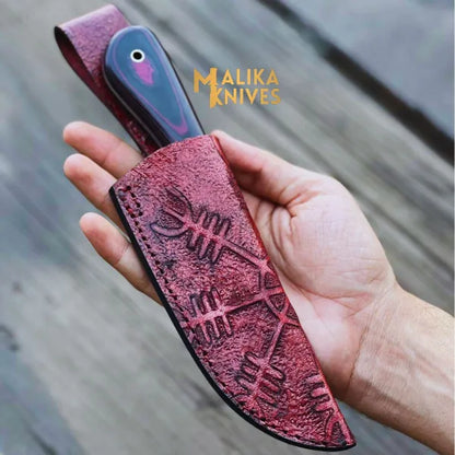 Viking hunting knife with Vegvisir engraving on D2 steel blade and micarta handle with leather sheath